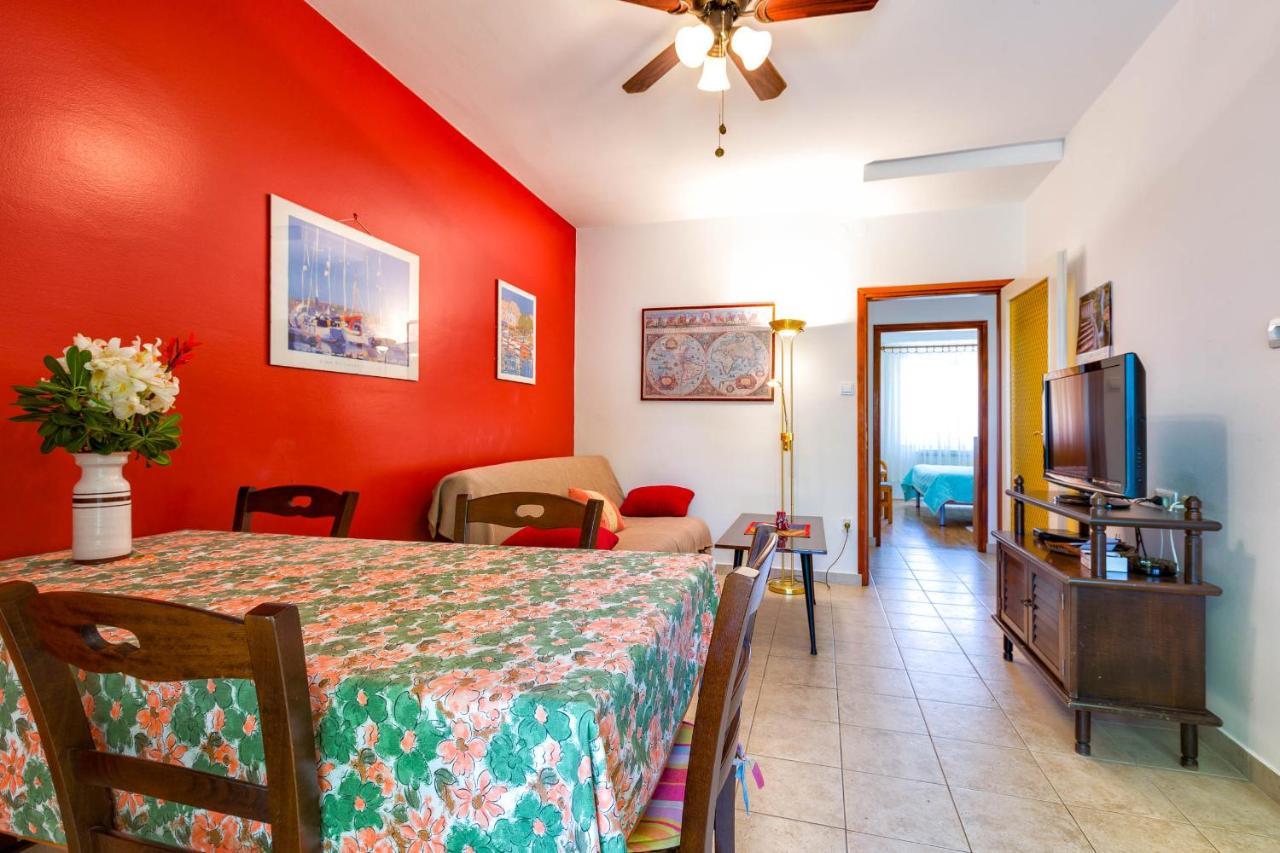 Apartments Margarita Mali Losinj Exterior photo